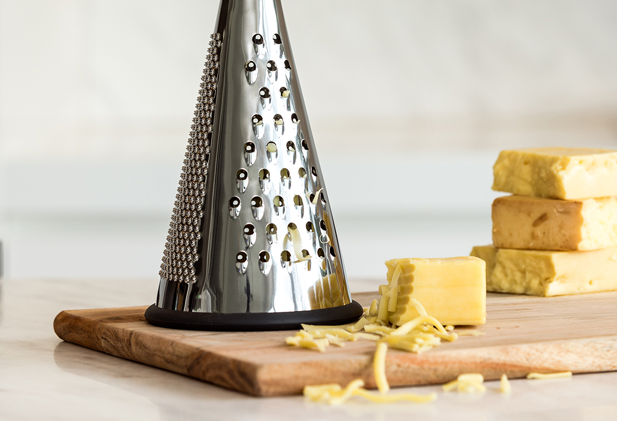 Gadgets_Lifestyle_1260x860_GREY_ConeGrater-2.jpg